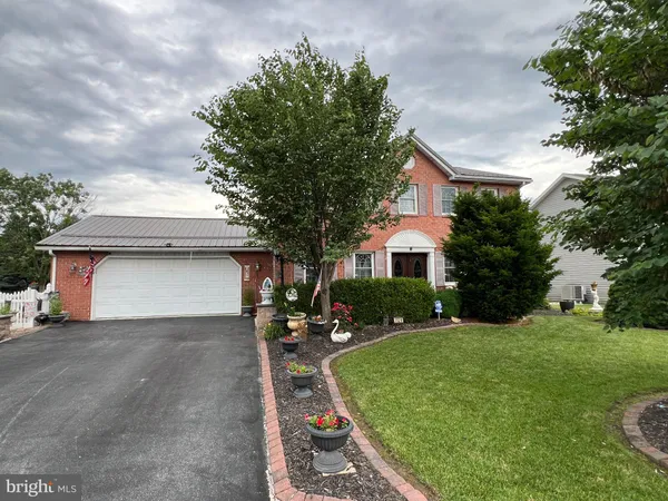 $455,000 | 3526 Turnberry Drive, Chambersburg, PA 17202