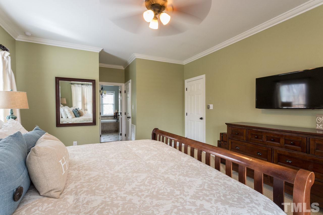 2201 Saltree Place Raleigh, NC 27614 - Photo 18 of 25 Gallery Image 18