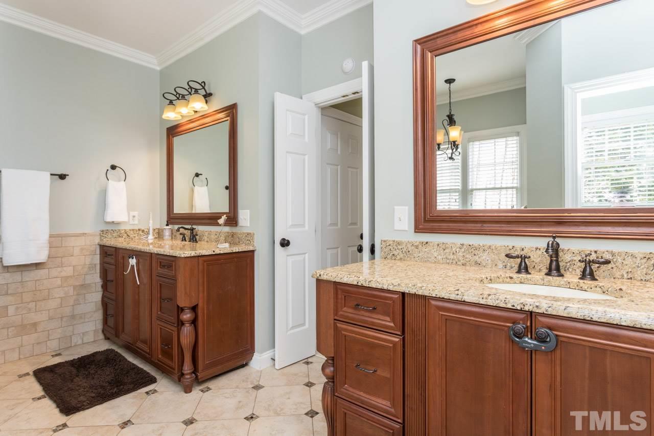 2201 Saltree Place Raleigh, NC 27614 - Photo 19 of 25 Gallery Image 19