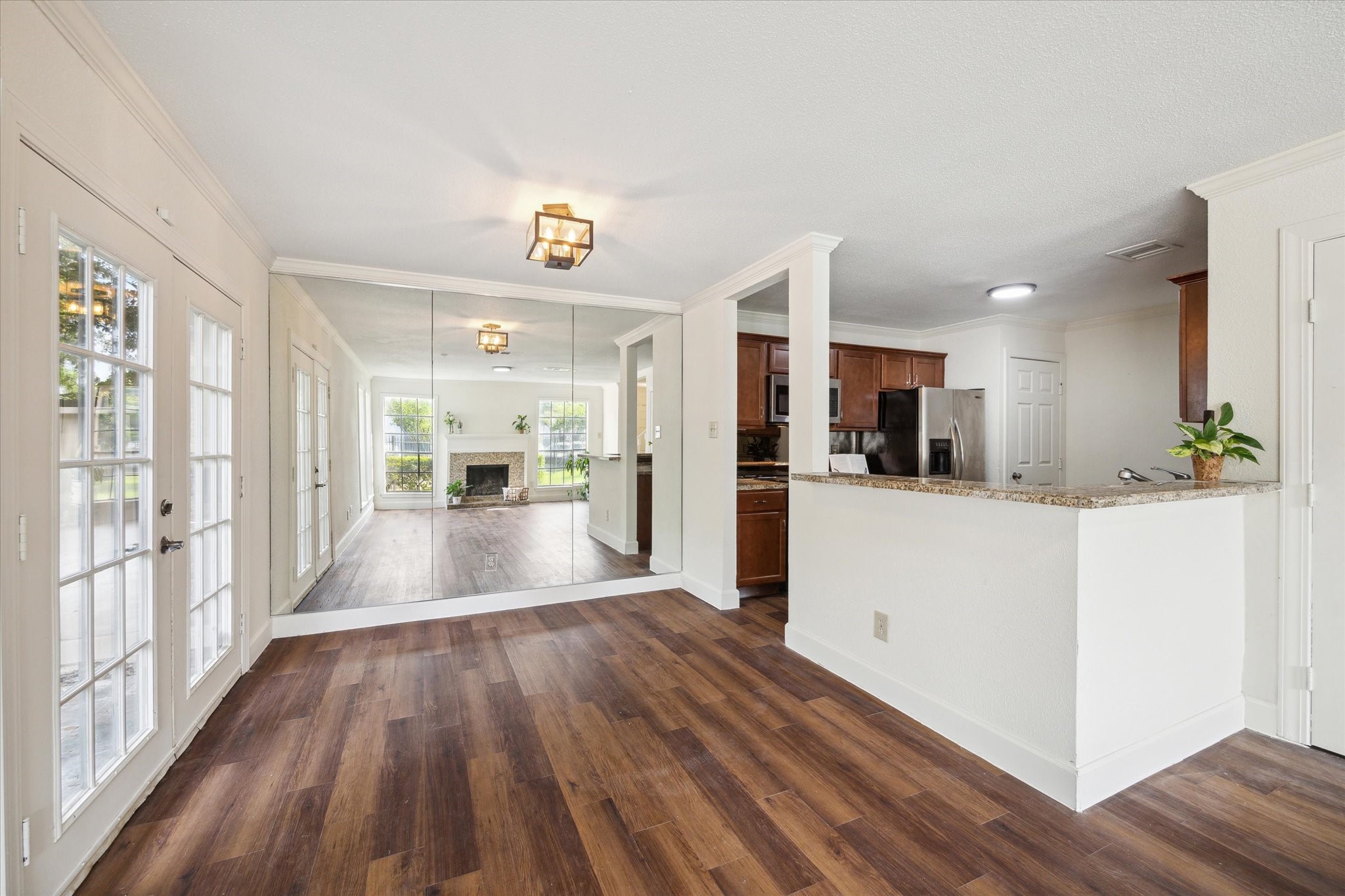 2211 South Kirkwood Road, Unit 17 Houston, TX 77077 - Photo 9 of 23