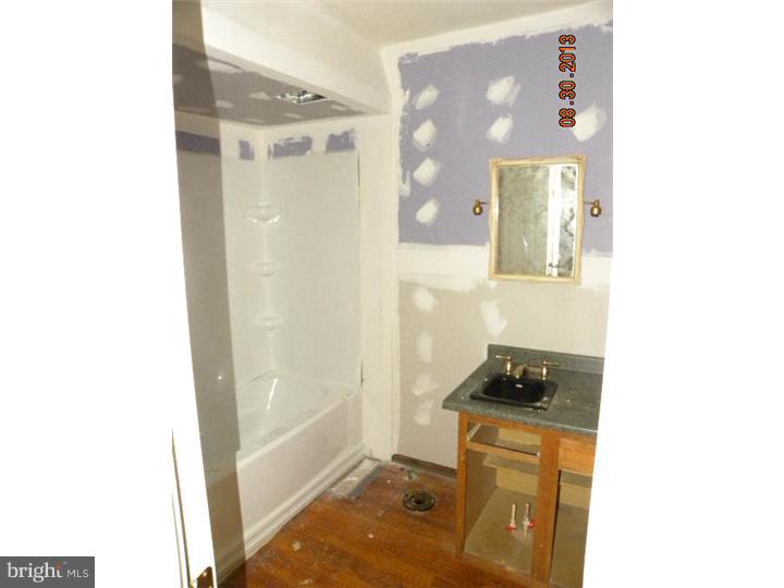 219 State Road Avondale, PA 19311 - Photo 11 of 20 Bathroom