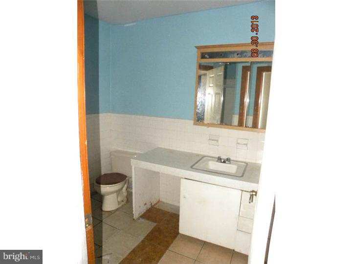 219 State Road Avondale, PA 19311 - Photo 13 of 20 Bathroom