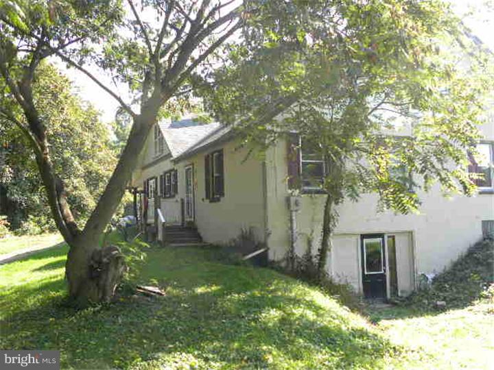 219 State Road Avondale, PA 19311 - Photo 3 of 20 Exterior Back