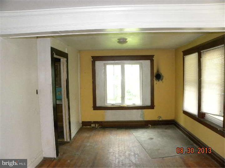 219 State Road Avondale, PA 19311 - Photo 8 of 20 Dining Room