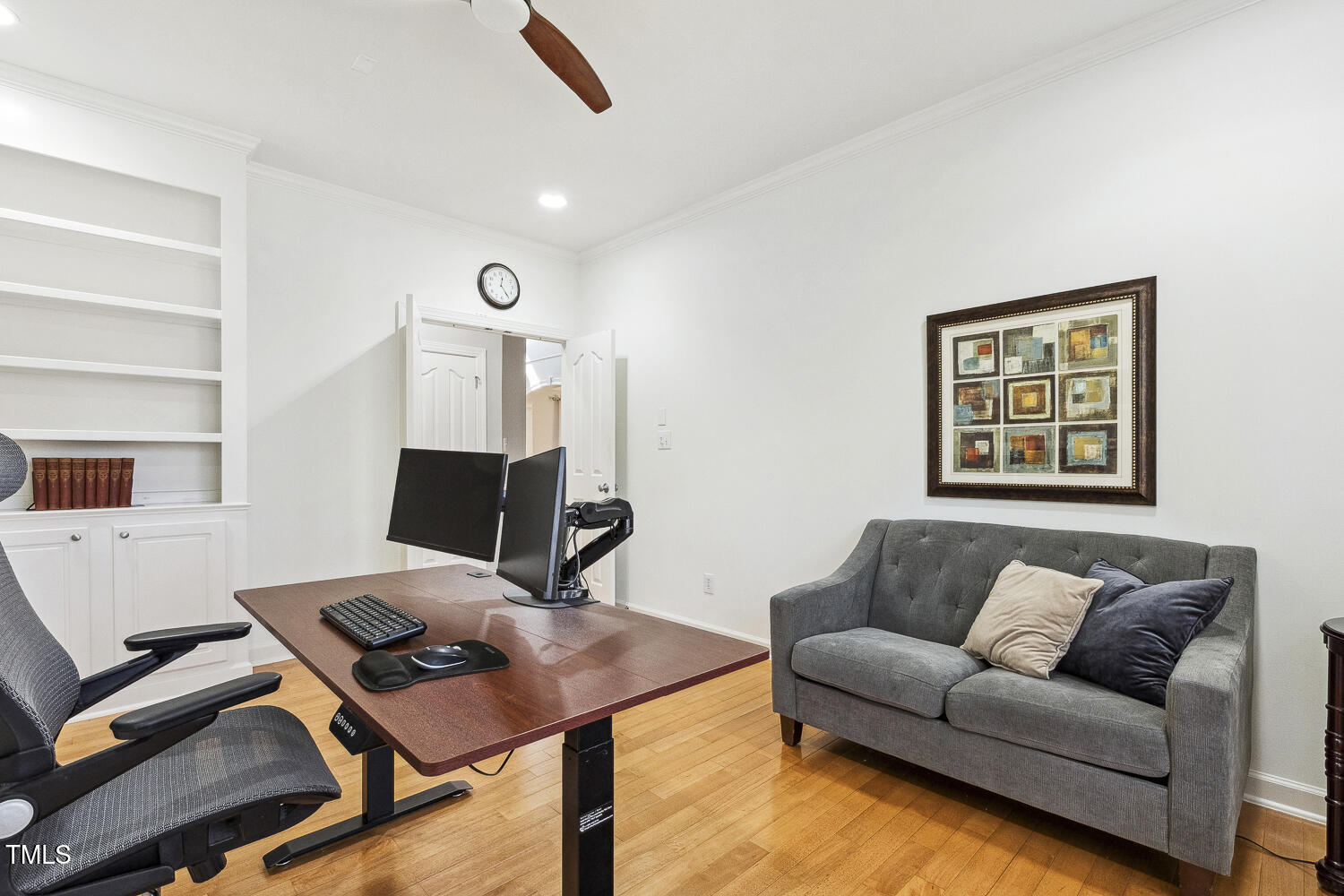 8215 Cushing Street Raleigh, NC 27613 - Photo 32 of 69 045