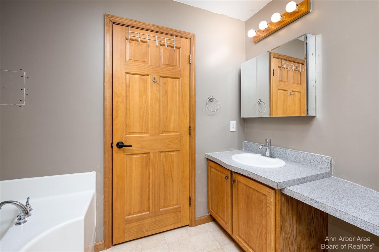 3770 Sharp Road Adrian, MI 49221 - Photo 51 of 68