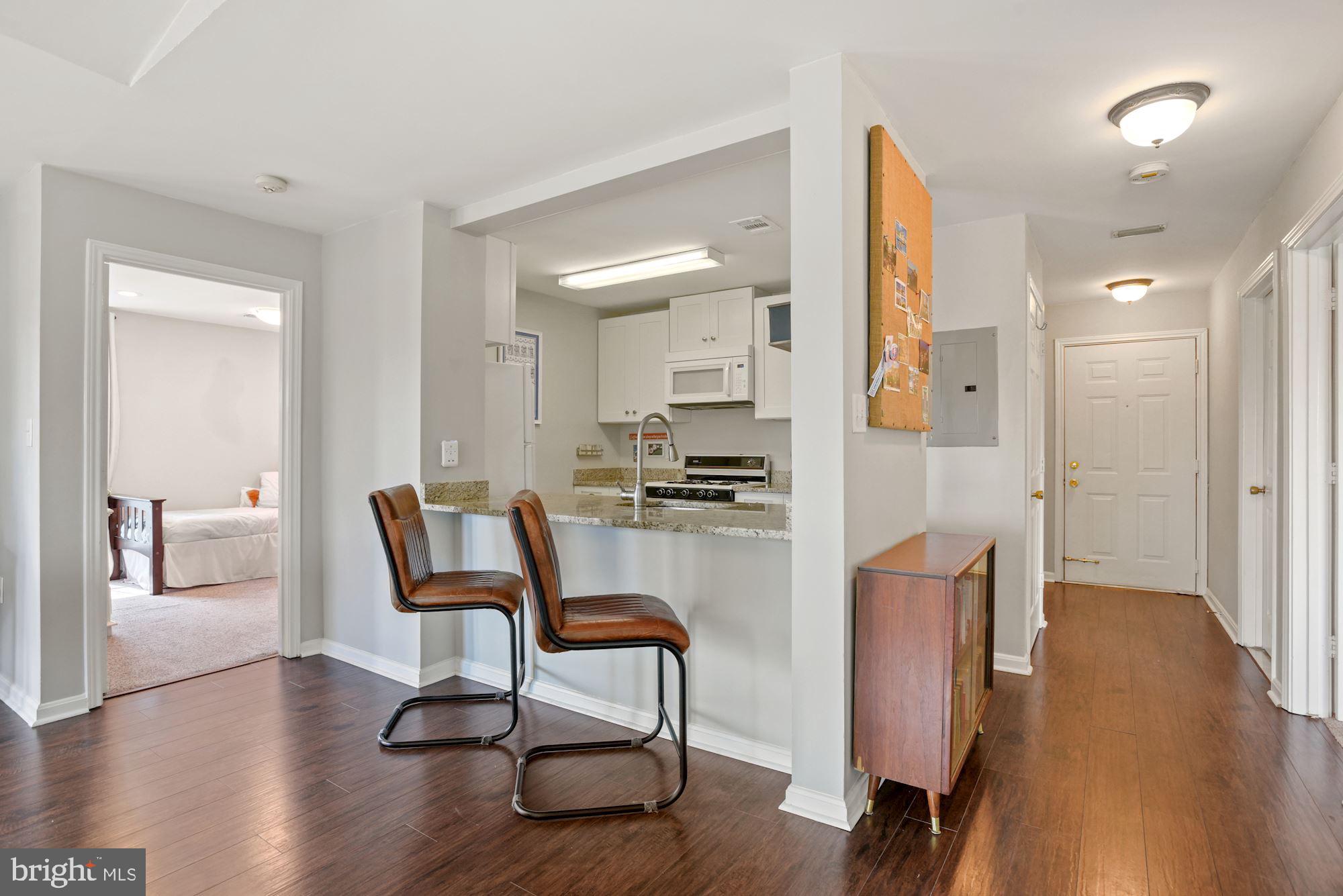 20965 Timber Ridge Terrace, Unit 303 Ashburn, VA 20147 - Photo 12 of 30 Gallery Image 12