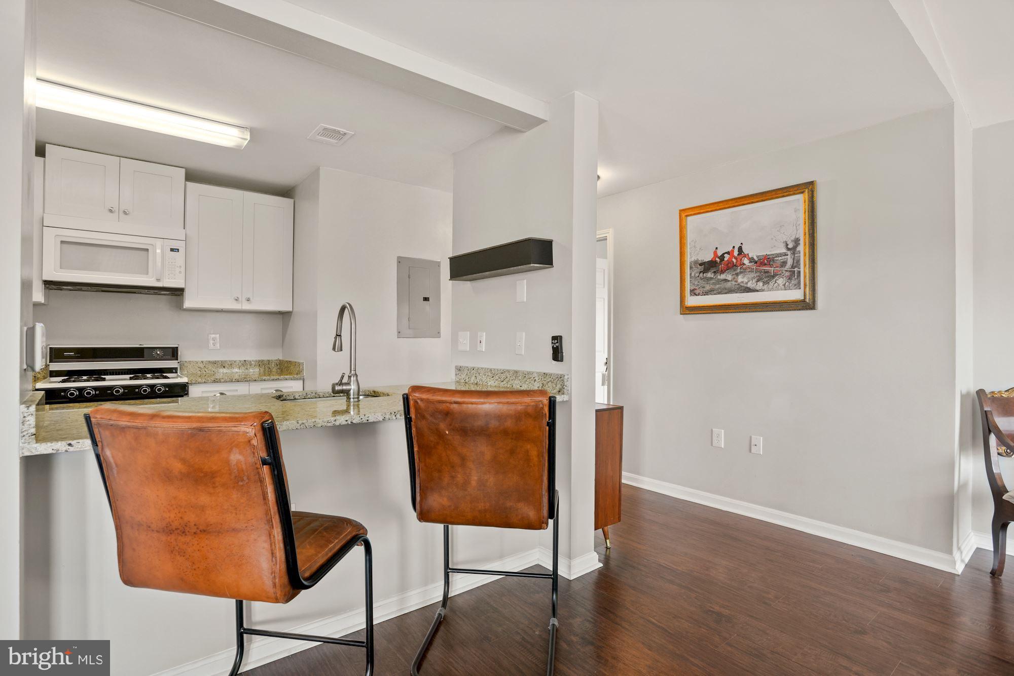 20965 Timber Ridge Terrace, Unit 303 Ashburn, VA 20147 - Photo 13 of 30 Gallery Image 13