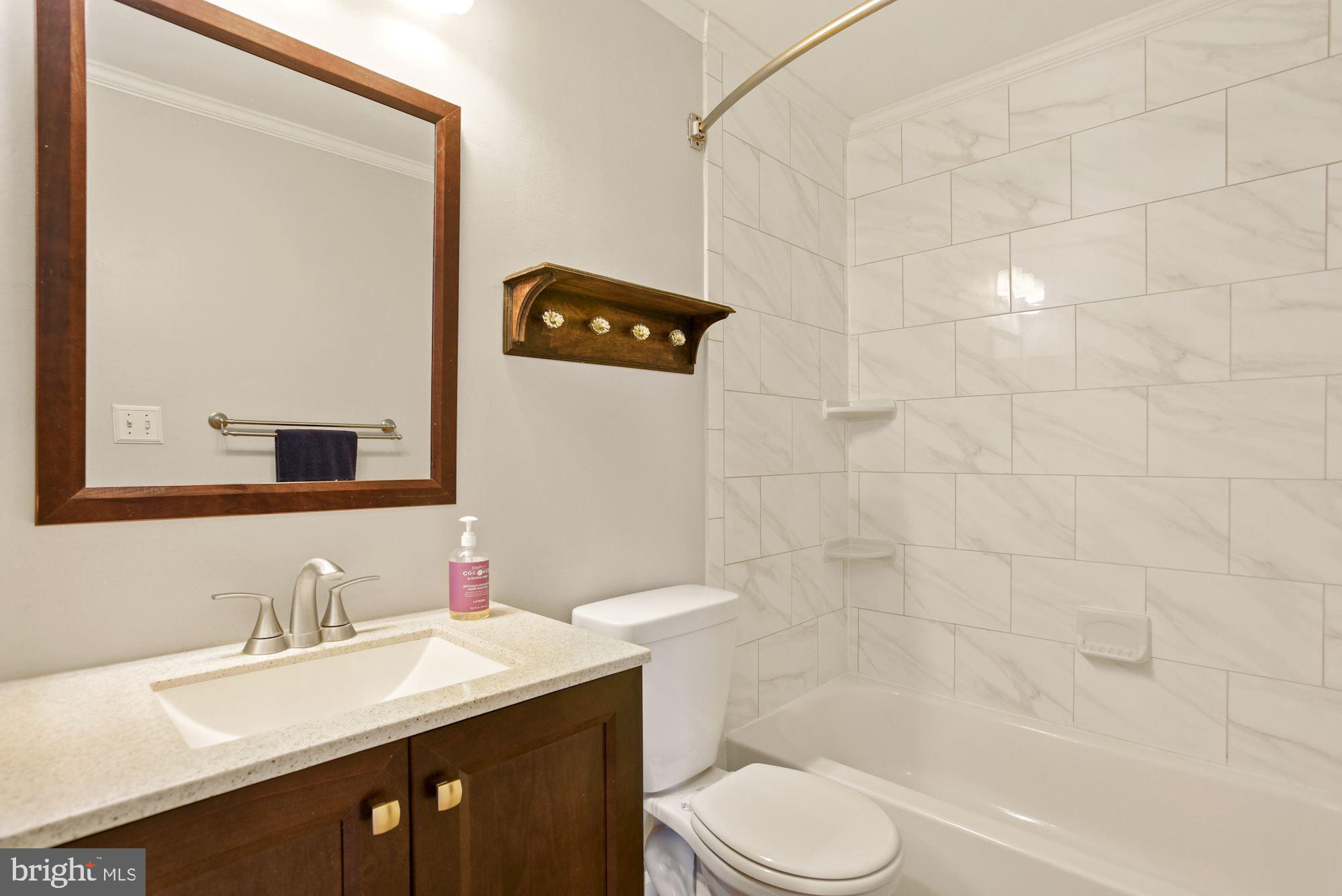 20965 Timber Ridge Terrace, Unit 303 Ashburn, VA 20147 - Photo 26 of 30 Gallery Image 26