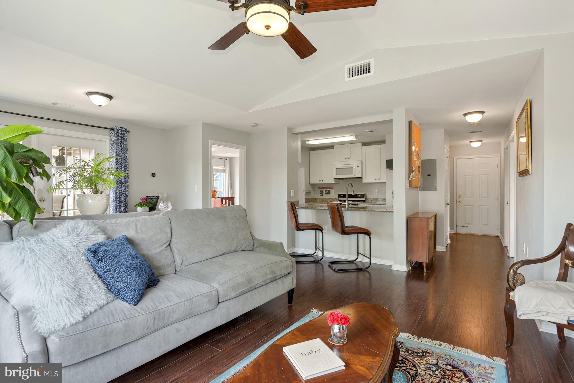 20965 Timber Ridge Terrace, Unit 303 Ashburn, VA 20147 - Photo 9 of 30 Gallery Image 9