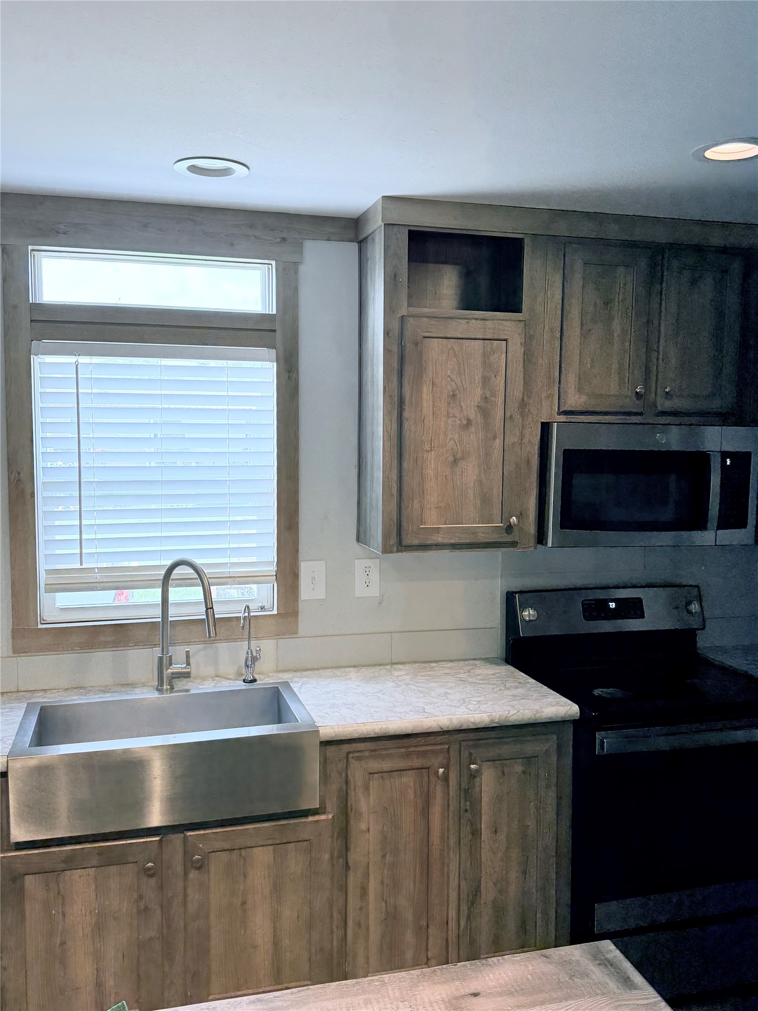 15541 Schank Road Conroe, TX 77306 - Photo 13 of 29 Gallery Image 13