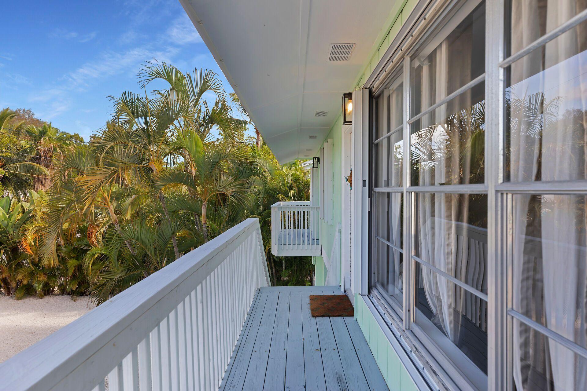 878 La Paloma Road Key Largo, FL 33037 - Photo 26 of 38 a view of balcony