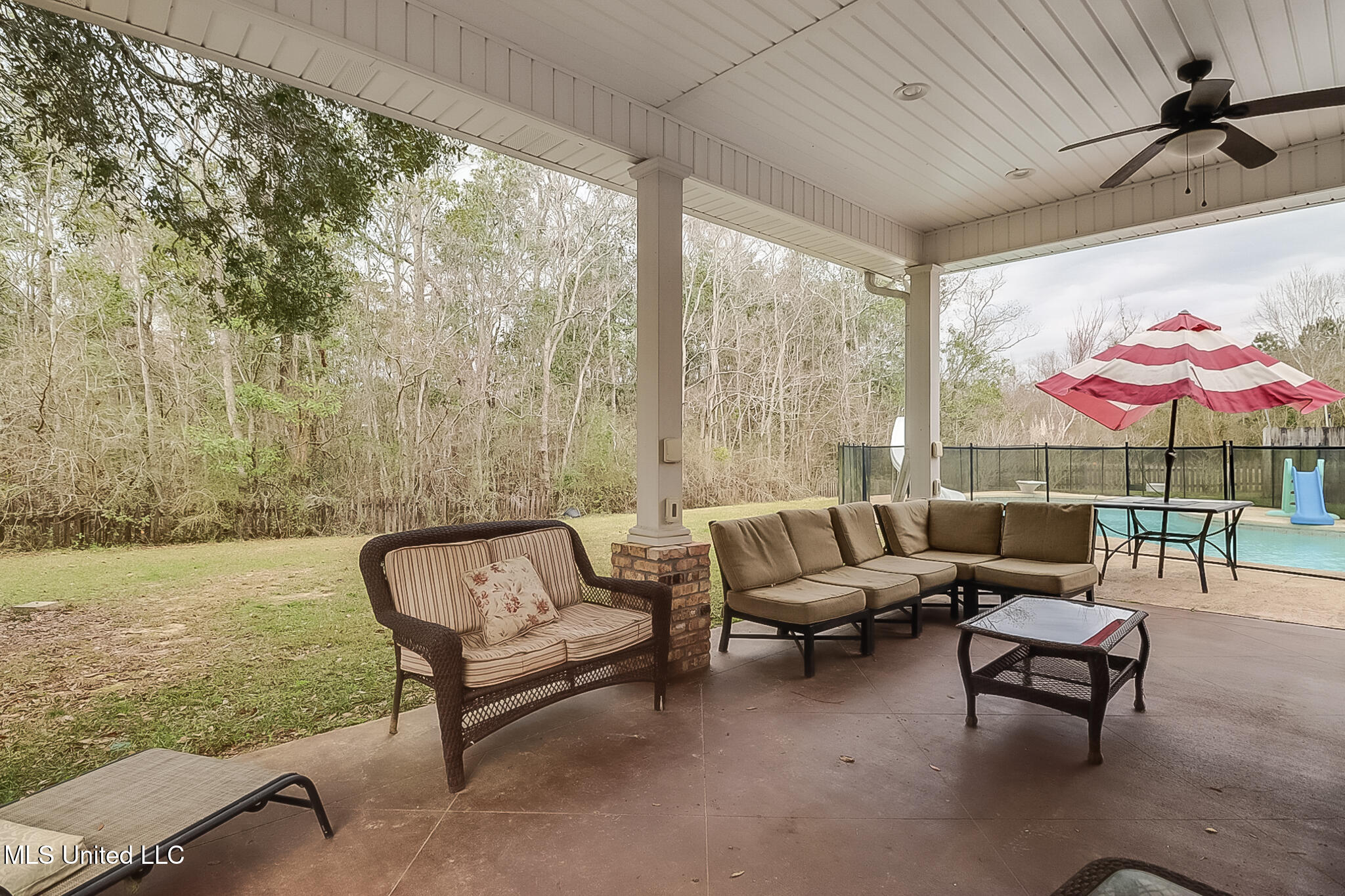 11845 River Estates Circle Biloxi, MS 39532 - Photo 27 of 31 Covered Back Patio