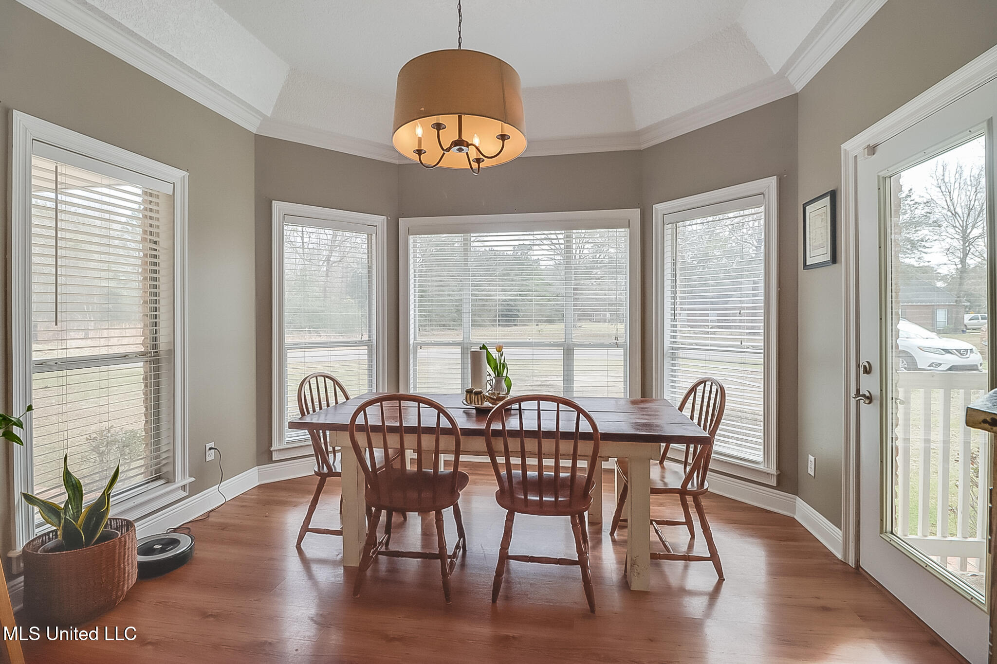 11845 River Estates Circle Biloxi, MS 39532 - Photo 9 of 31 Dining Room