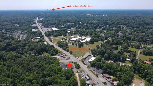 $1,250,000 | 4901 Reynolda Road, Unit ET AL, Winston-Salem, NC 27106