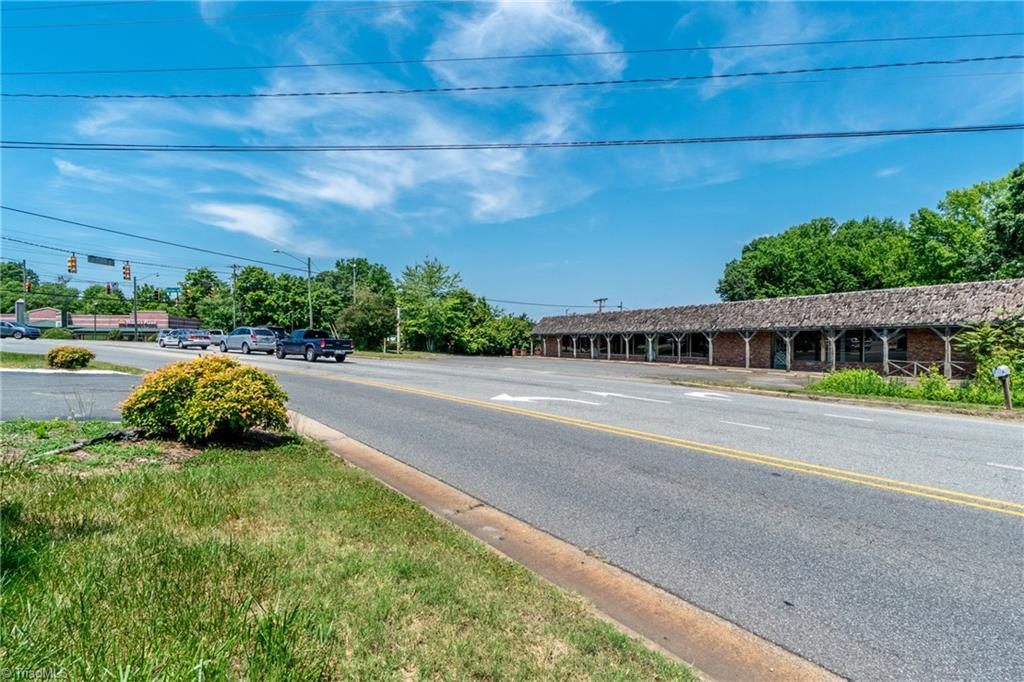 4901 Reynolda Road, Unit ET AL Winston-Salem, NC 27106 - Photo 33 of 35