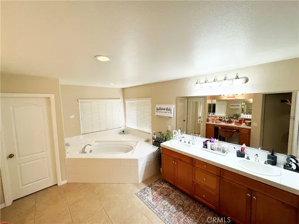 $1,000,000 | 23375 Toronja Corte, Corona, CA 92883