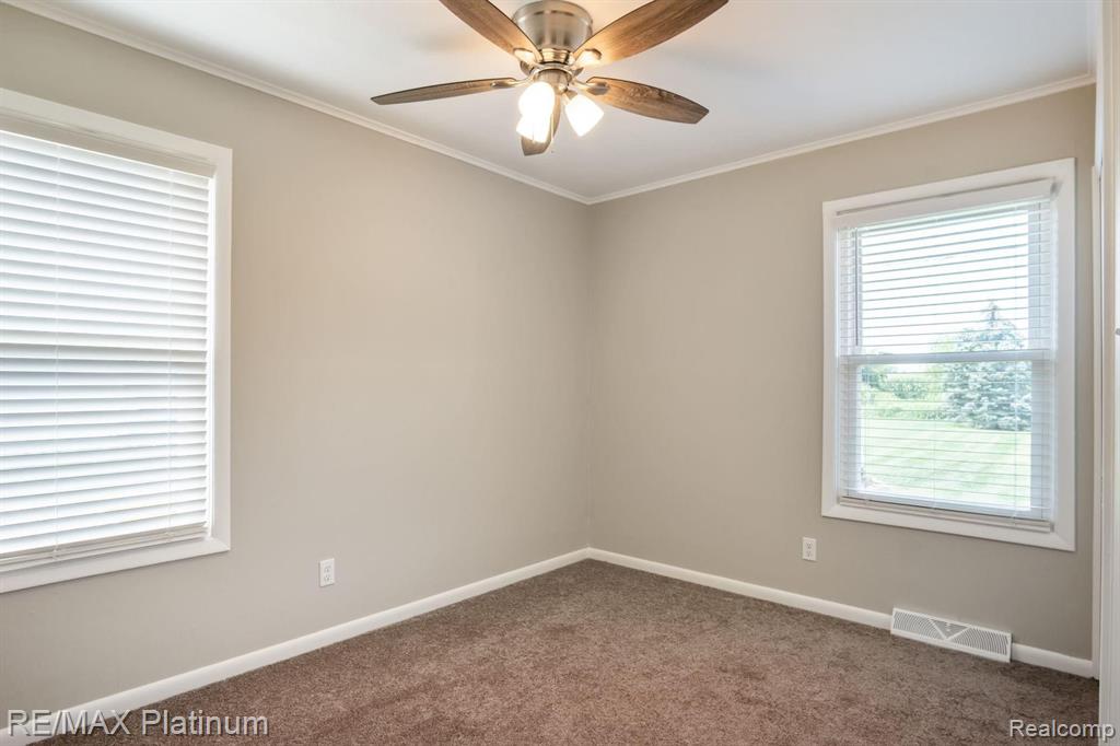 3219 East Howell Road Webberville, MI 48892 - Photo 15 of 32