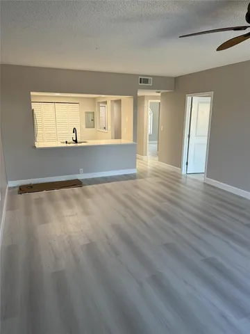 $3,200 | 2731 Northeast 28th Court, Unit 3, Lighthouse Point, FL 33064