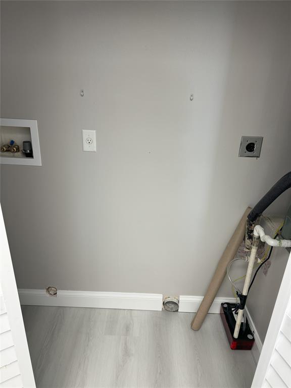 2731 Northeast 28th Court, Unit 3 Lighthouse Point, FL 33064 - Photo 20 of 33