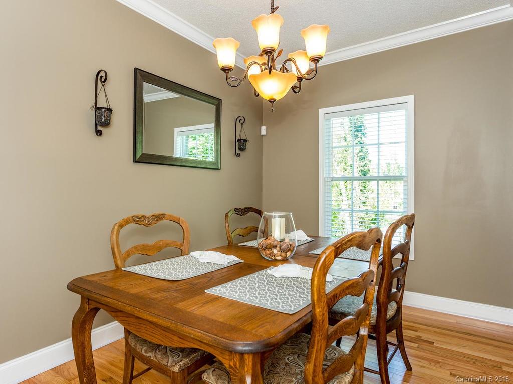 60 McFee Road Candler, NC 28715 - Photo 4 of 25