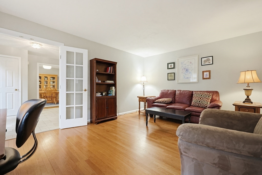 71 Pennock Road Ashland, MA 01721 - Photo 19 of 42