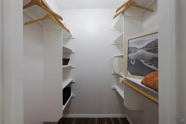 $799 | 6808 South I-35 Frontage Road, Unit 214, Austin, TX 78745