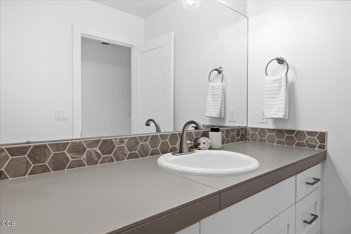20498 Murphy Road Bend, OR 97702 - Photo 36 of 46