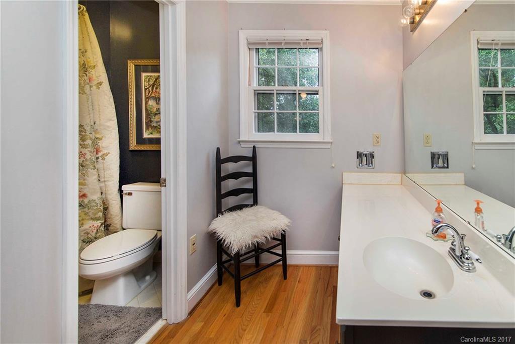 2448 Hamilton Mill Road Charlotte, NC 28270 - Photo 16 of 24 Gallery Image 16