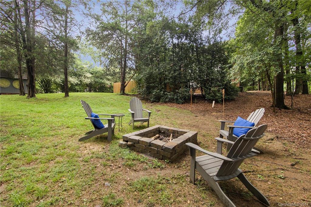 2448 Hamilton Mill Road Charlotte, NC 28270 - Photo 23 of 24 Gallery Image 23