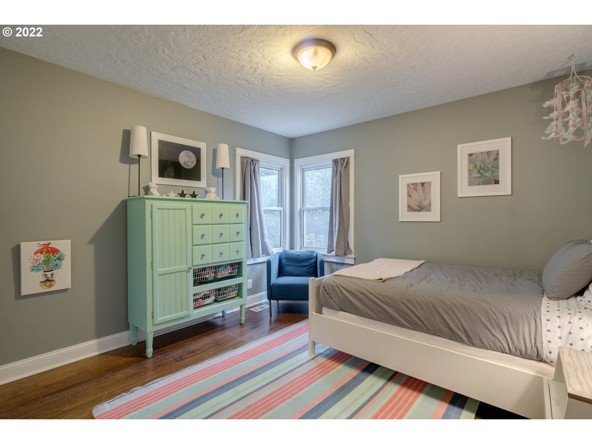 2525 Southwest Custer Street Portland, OR 97219 - Photo 19 of 32 Gallery Image 19
