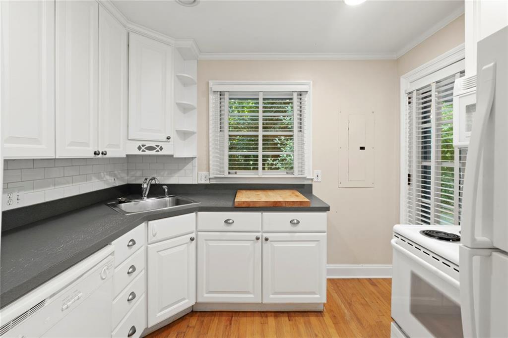 129 Parkside Circle Decatur, GA 30030 - Photo 16 of 62
