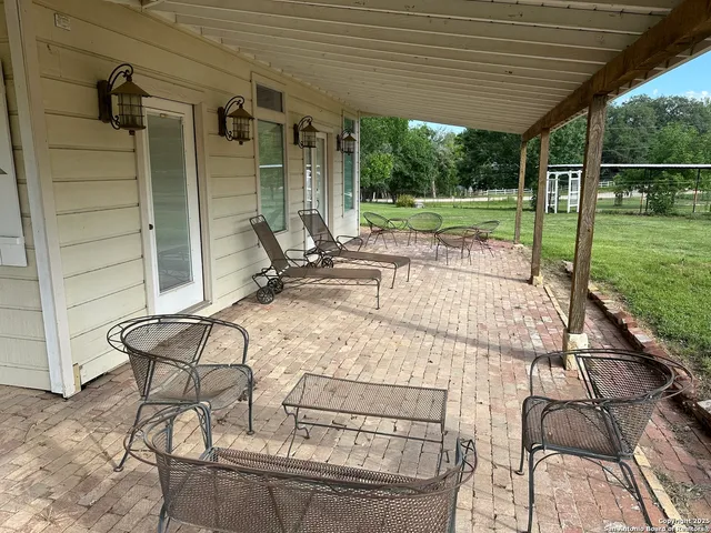 $2,030 | 148 Robindale West Road, Bandera, TX 78003