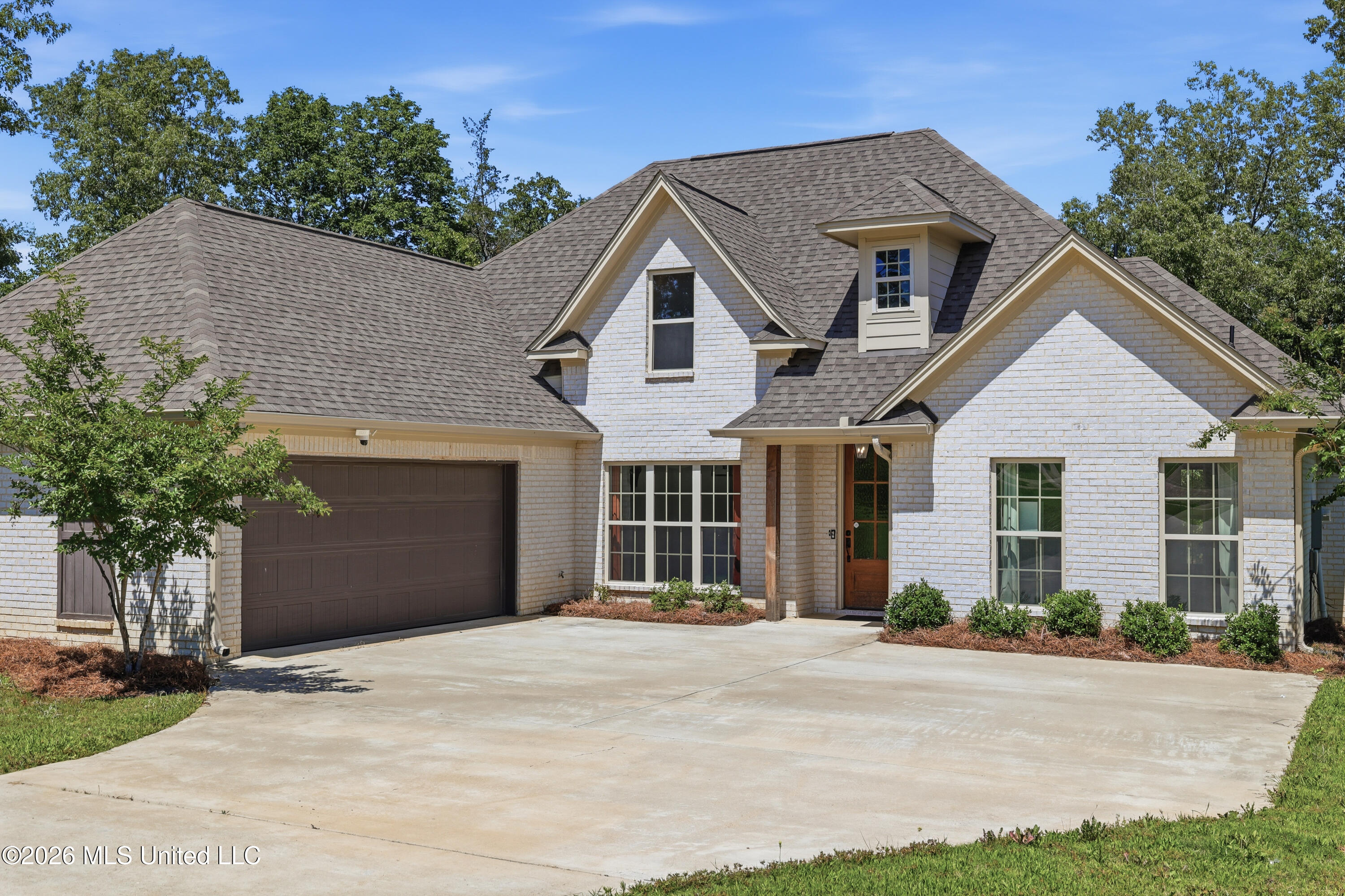 104 Azalea Cove Madison, MS 39110 - Photo 2 of 30 3567