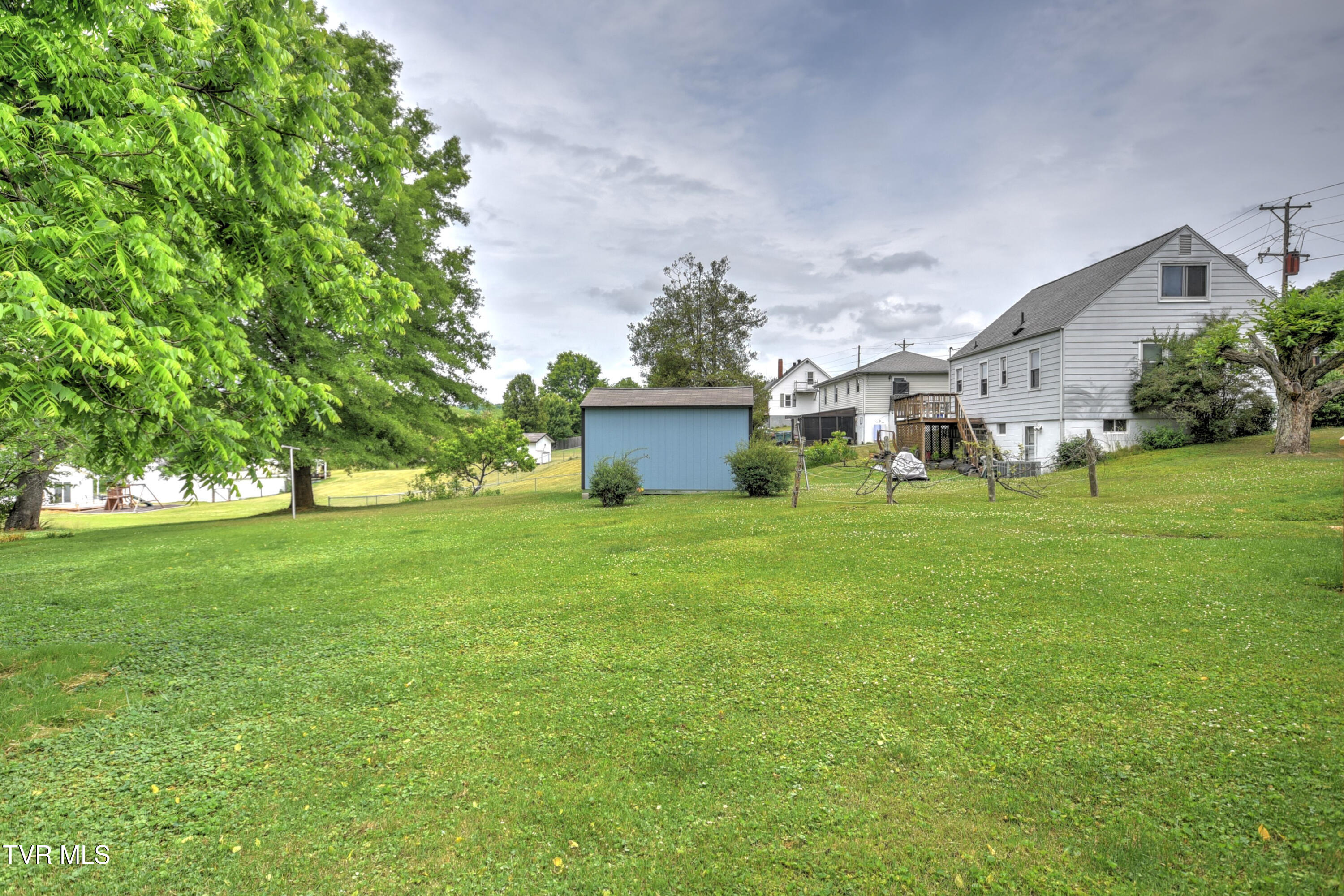 268 Cherokee Road Bristol, VA 24201 - Photo 42 of 43 2678 Cherokee DB-45