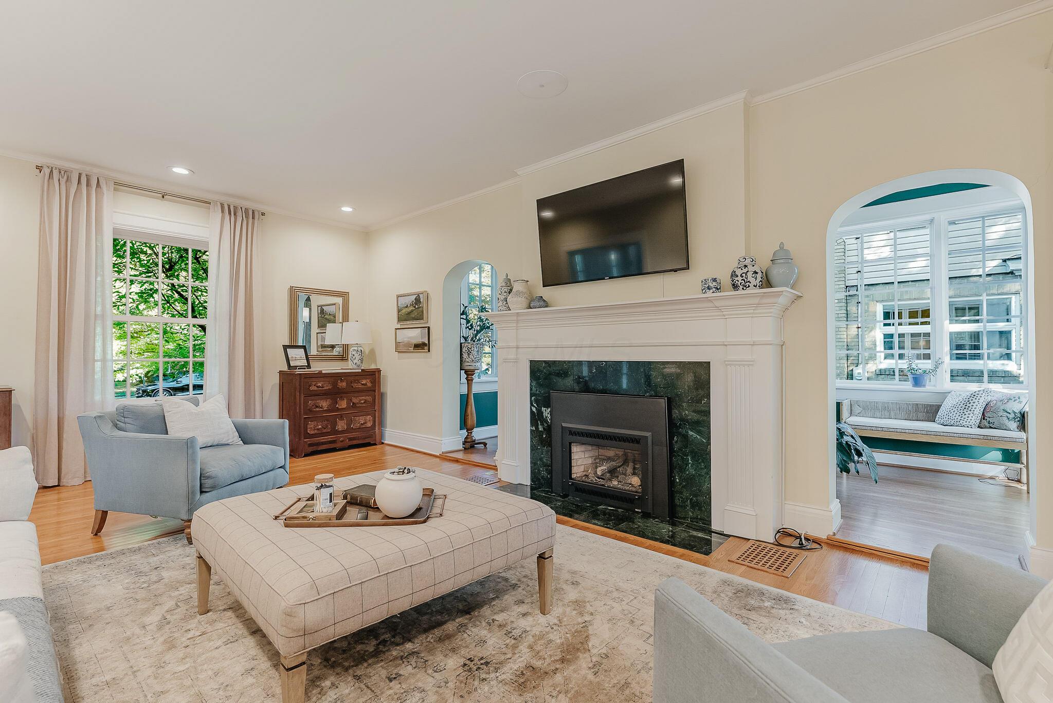 2409 Sherwood Road Bexley, OH 43209 - Photo 16 of 70 Family Room