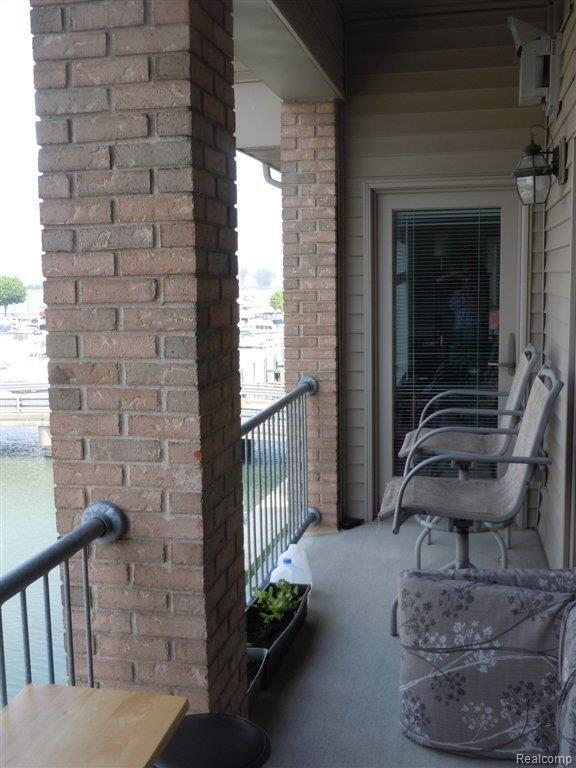 32176 North River Road Harrison Township, MI 48045 - Photo 19 of 25 DSCN4180.JPG