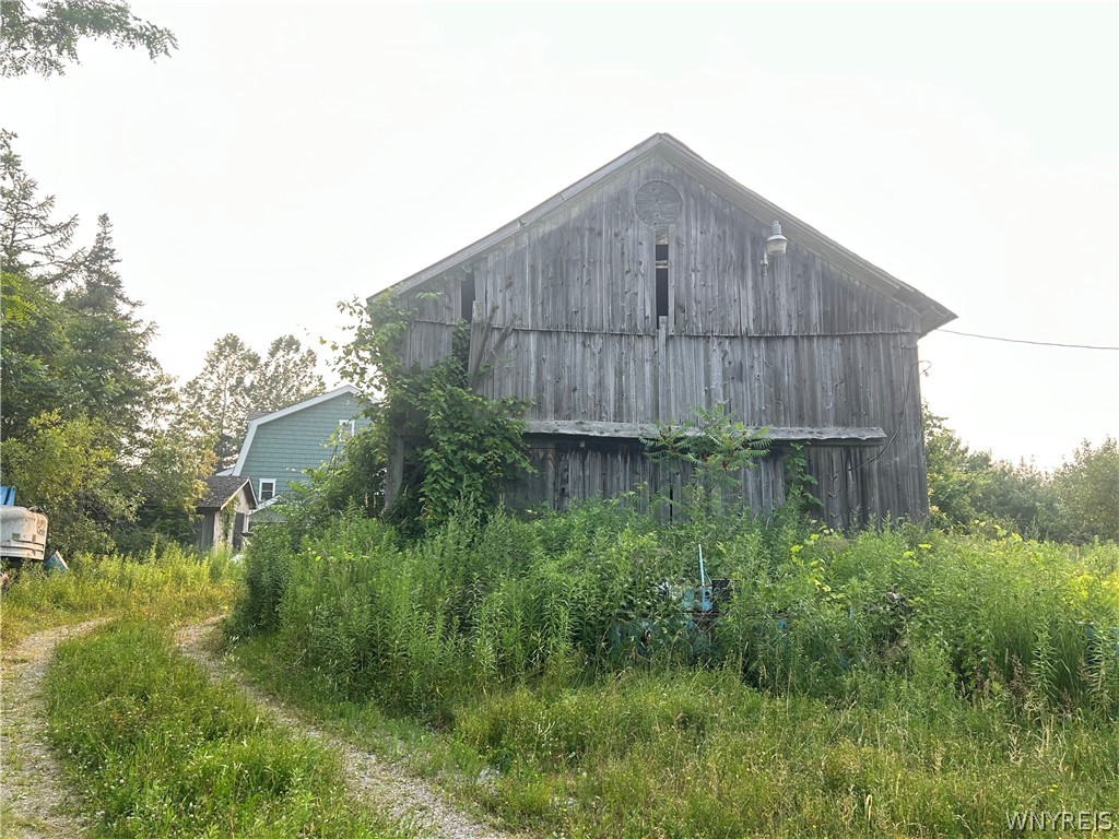 1214 French Road Bennington, NY 14011 - Photo 11 of 14