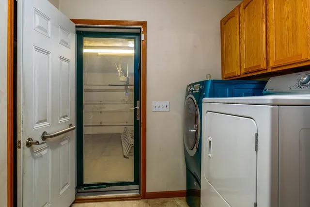 $614,900 | 3705 North Harvest View Drive, Janesville, WI 53548