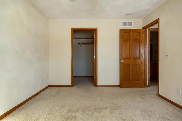 $614,900 | 3705 North Harvest View Drive, Janesville, WI 53548