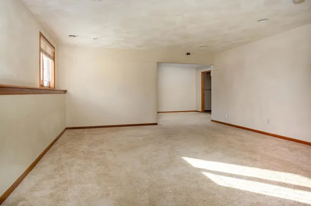 $614,900 | 3705 North Harvest View Drive, Janesville, WI 53548