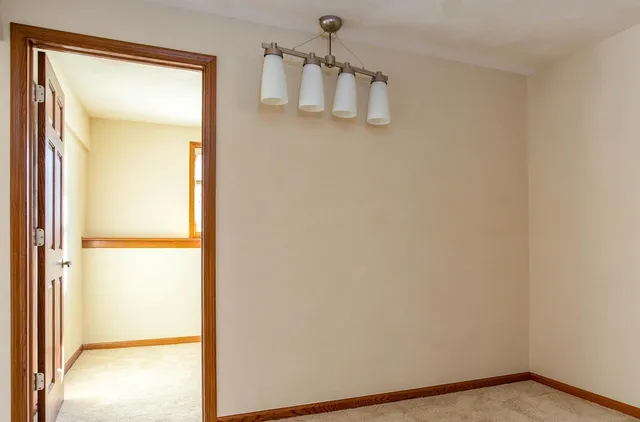 $614,900 | 3705 North Harvest View Drive, Janesville, WI 53548