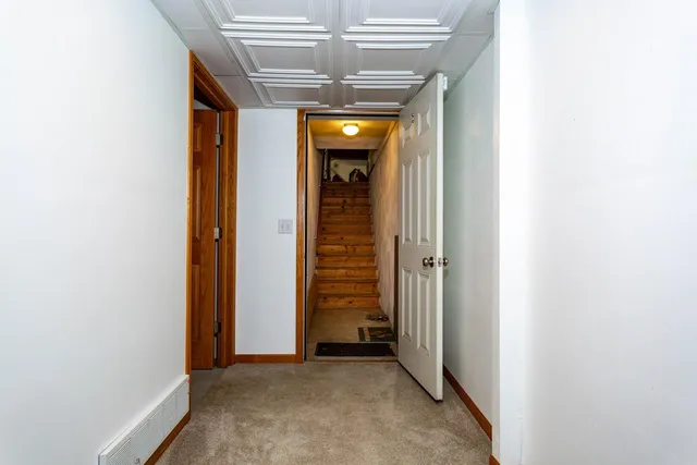 $614,900 | 3705 North Harvest View Drive, Janesville, WI 53548