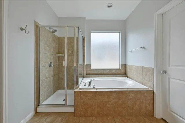 $2,350 | 130 Farm House Road, San Marcos, TX 78666