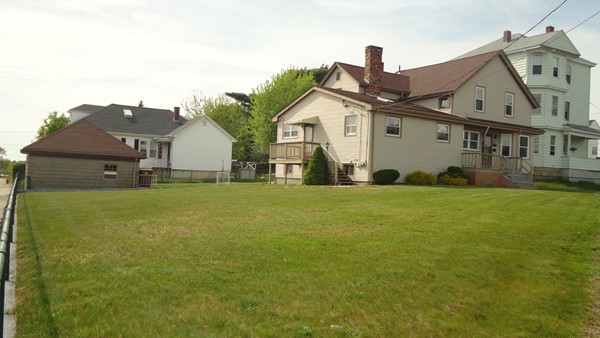 855 Stafford Road Fall River, MA 02721 - Photo 3 of 13