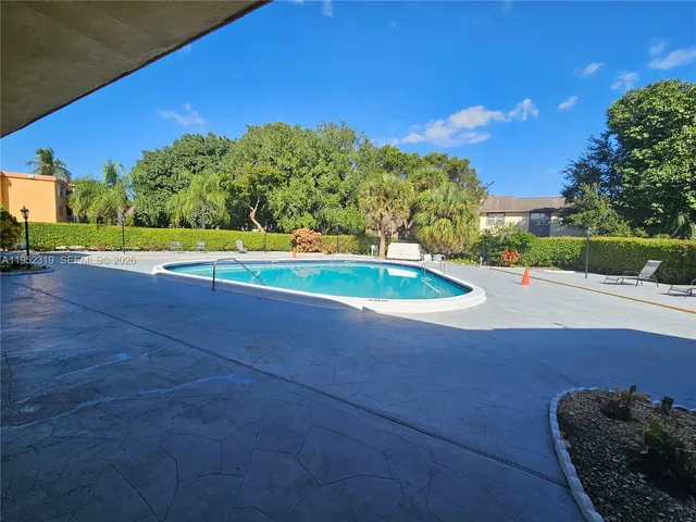 $1,500 | 4384 Northwest 9th Avenue, Unit 203C, Deerfield Beach, FL 33064