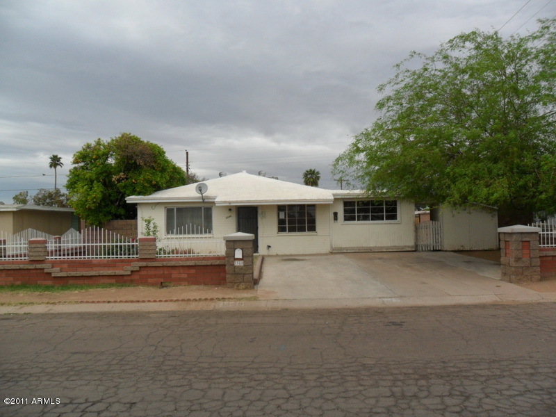 3348 East Granada Road Phoenix, AZ 85008 - Photo 1 of 31 SAM_1815