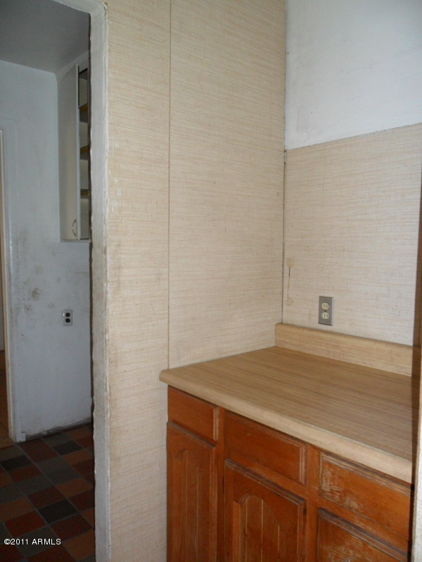 3348 East Granada Road Phoenix, AZ 85008 - Photo 14 of 31 SAM_1828