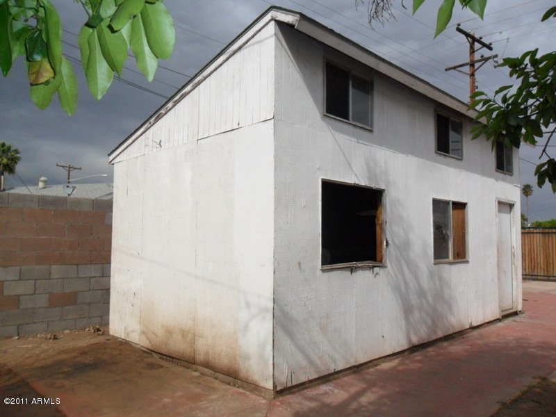 3348 East Granada Road Phoenix, AZ 85008 - Photo 27 of 31 SAM_1841