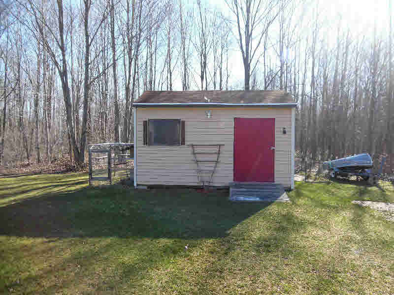 5961 Eight Mile Road Standish, MI 48658 - Photo 17 of 24